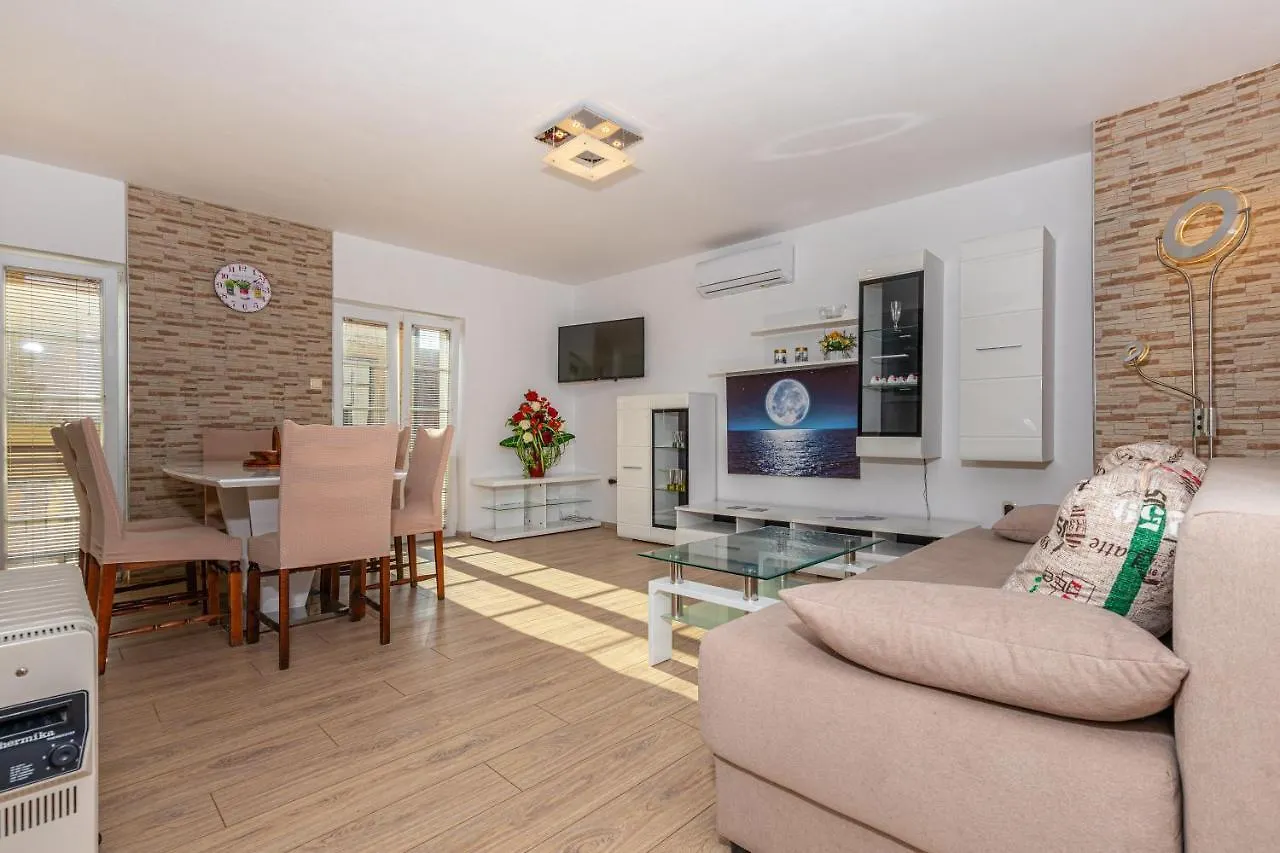 Apartman Sare Croatia